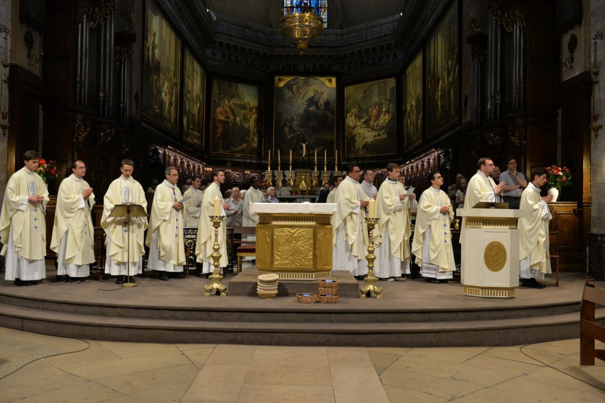 Messe des nouveaux prêtres à Notre-Dame des Victoires. © Marie-Christine Bertin / Diocèse de Paris.