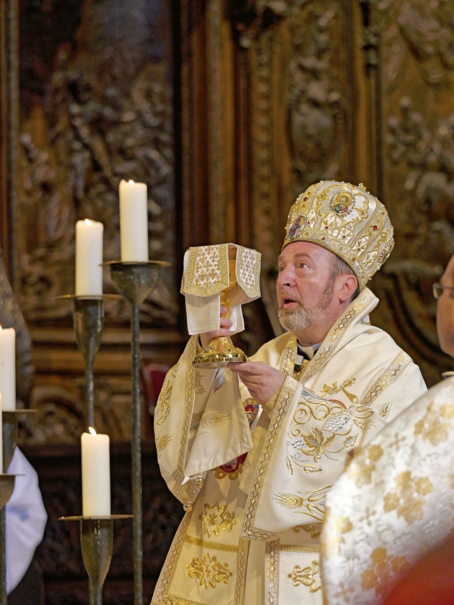 Divine Liturgie pour le bienheureux Cardinal Iuliu Hossu. © Yannick Boschat / Diocèse de Paris.