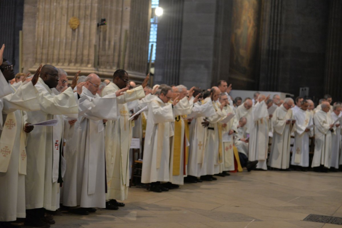 Messe chrismale 2023 à Saint-Sulpice. © Marie-Christine Bertin / Diocèse de Paris.