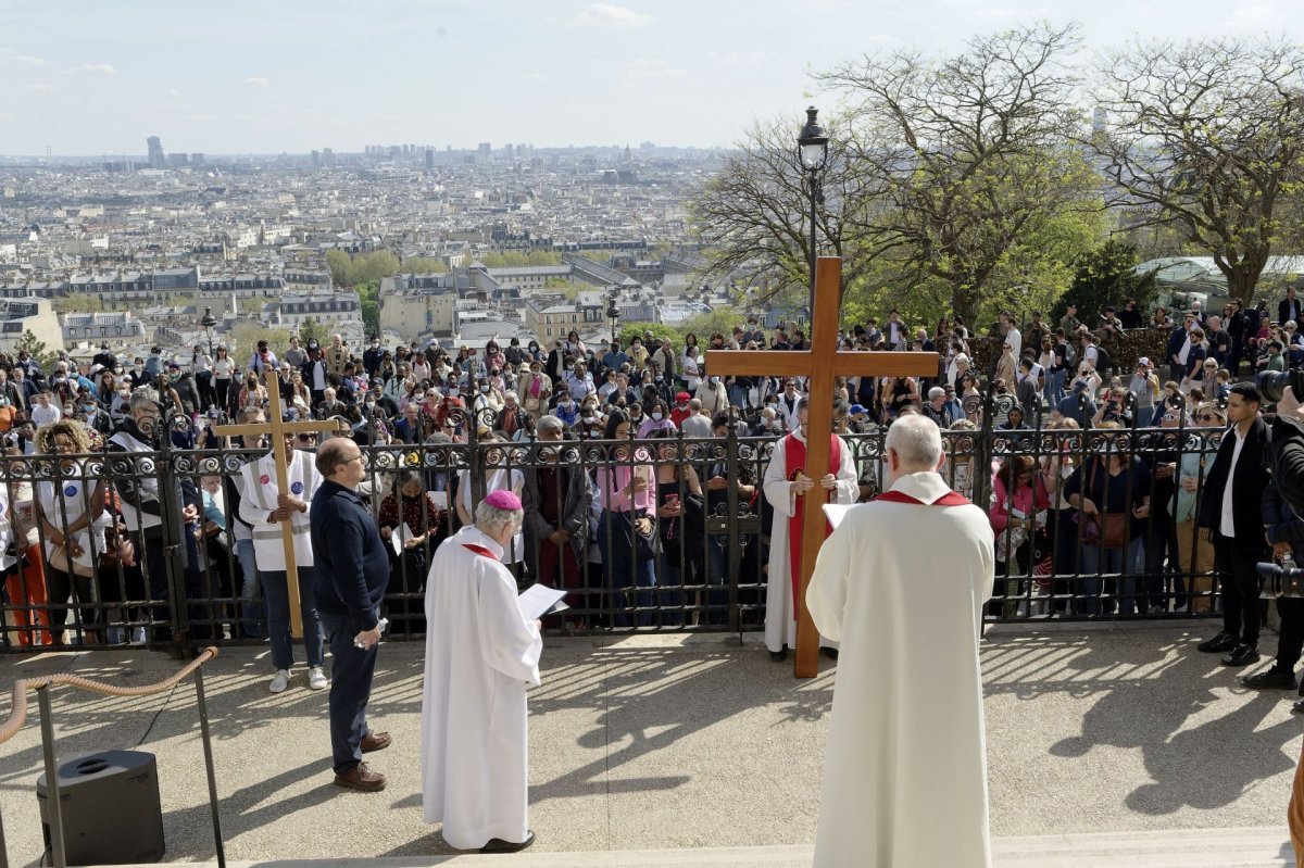 Chemin de croix de Montmartre 2022. © Trung Hieu Do / Diocèse de Paris.