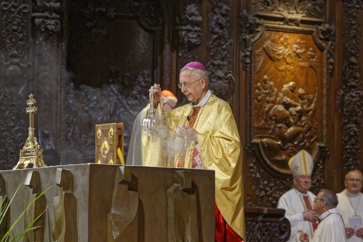 Mgr Stanisław Gądecki, président de la conférence des évêques de Pologne et (…). © Yannick Boschat / Diocèse de Paris.