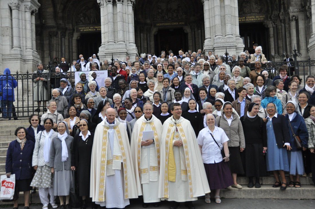 Photo sur le parvis. © Basilique du Sacré-Cœur de Montmartre.