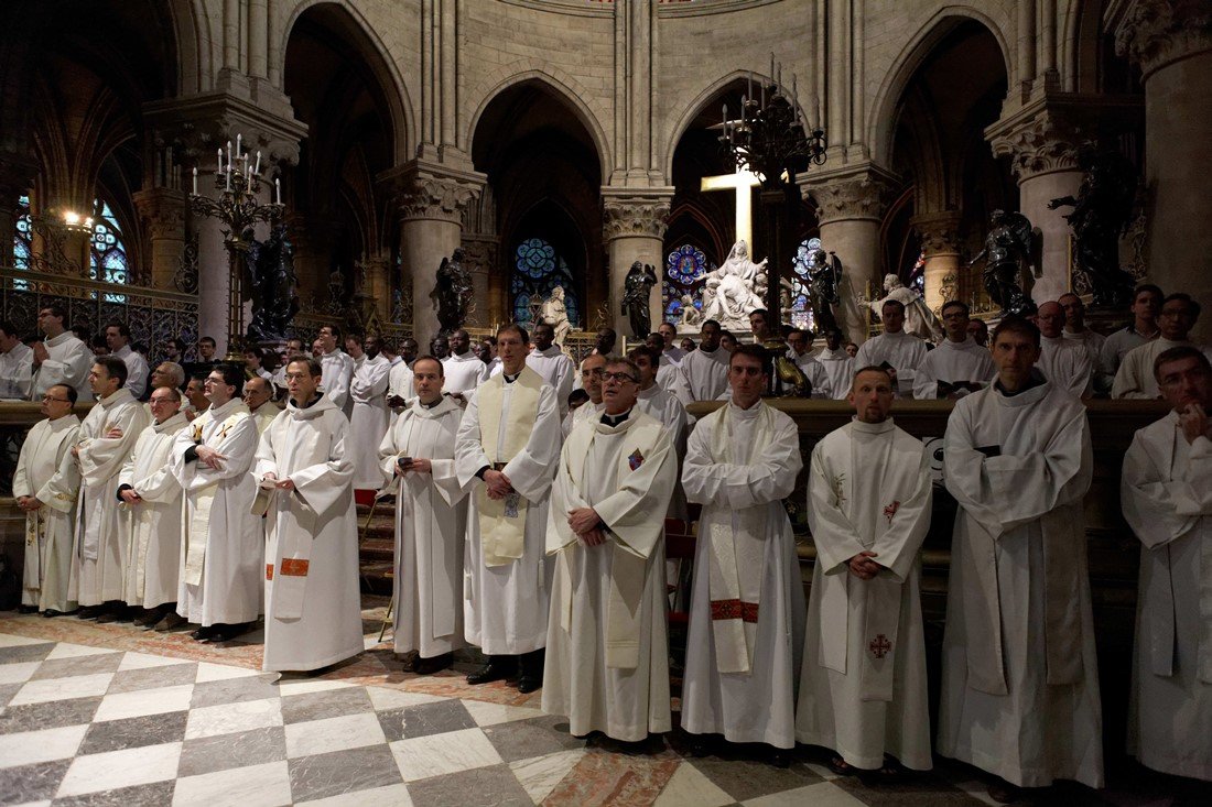 Messe chrismale à Notre-Dame de Paris.. © Yannick Boschat / Diocèse de Paris..