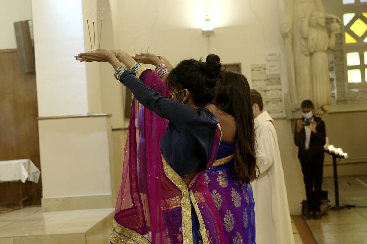 Fête patronale de Saint-Antoine de Padoue. © Trung Hieu Do / Diocèse de Paris.