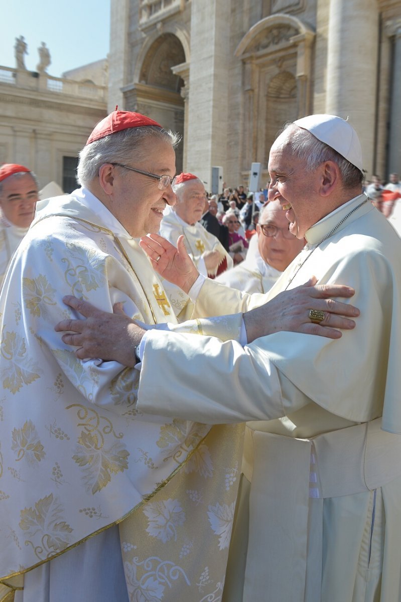 19 octobre 2014, messe de clôture du Synode sur les défis pastoraux de la (…). © Osservatore Romano.