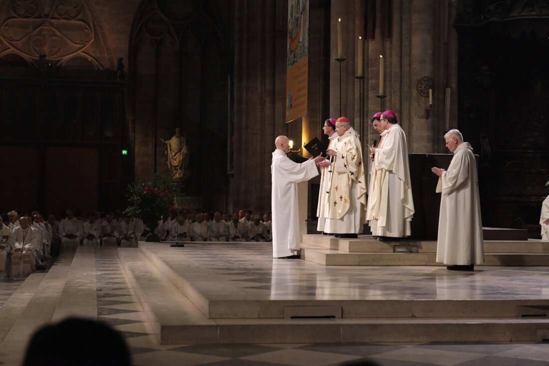 Rénovation des promesses sacerdotales de l'archevêque et des évêques (…). © Yannick Boschat / Diocèse de Paris.