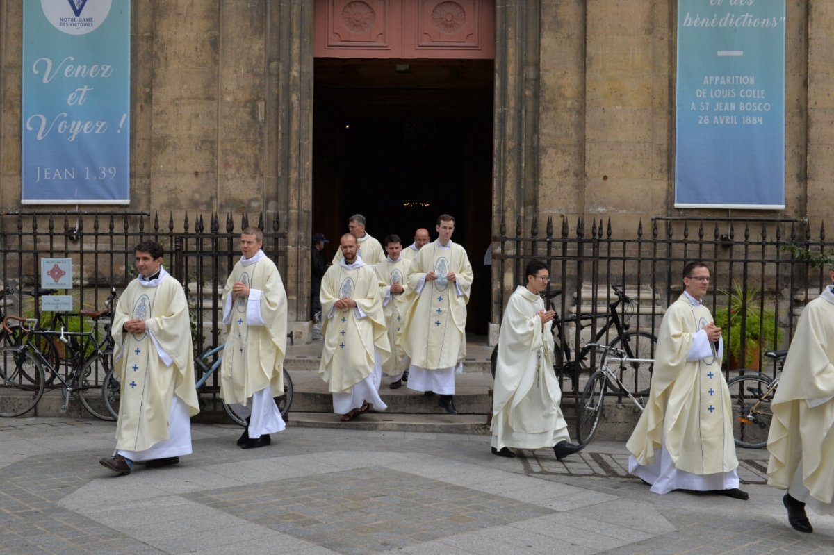 Messe des nouveaux prêtres à Notre-Dame des Victoires. © Marie-Christine Bertin / Diocèse de Paris.