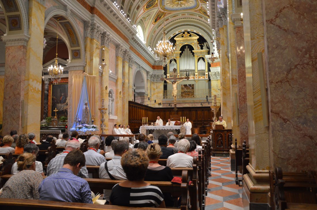 Messe à l'église du Saint-Sauveur.. © Pierre-Louis Lensel / Diocèse de Paris.