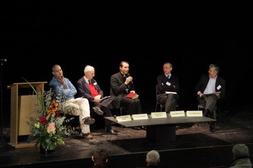 Les intervenants de la table ronde. 