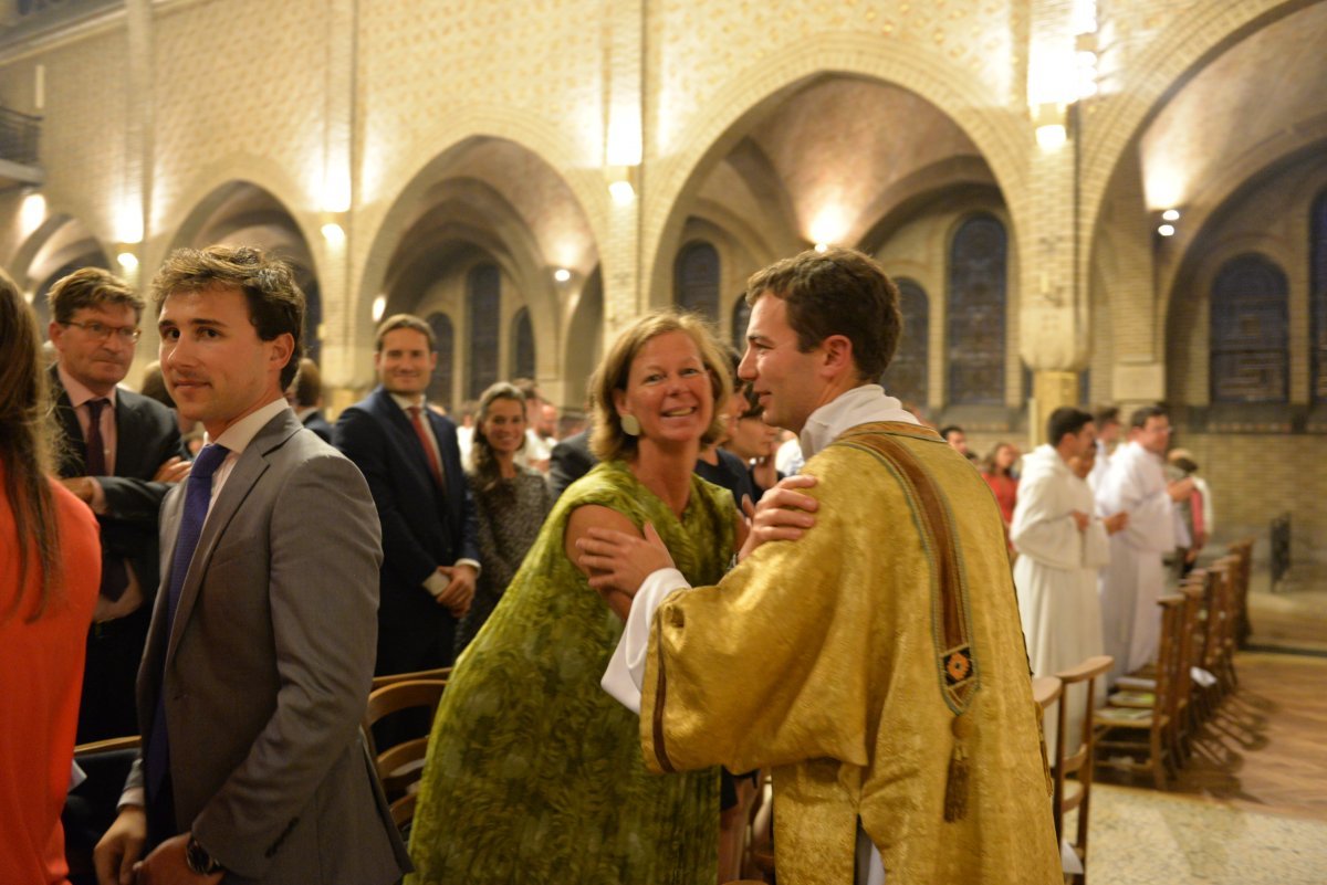 Ordinations d'Alexis et Jean-Basile Gras à Saint-Léon. © Marie-Christine Bertin.