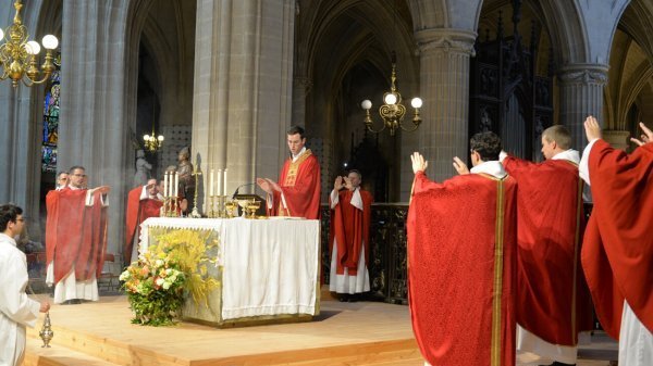 Messe des nouveaux prêtres à Saint-Germain l'Auxerrois