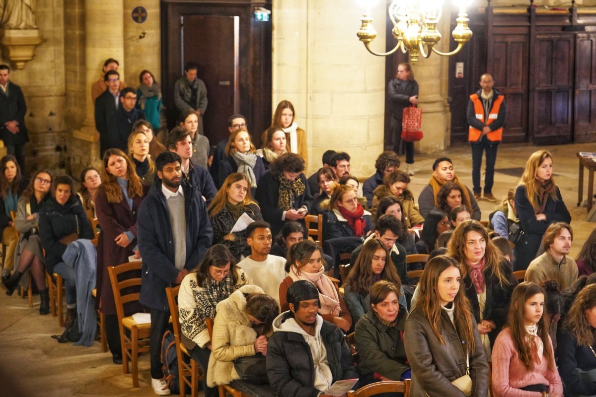 Messe des Jeunes Pros de Paris. © Illian Calle - Diocèse Paris.