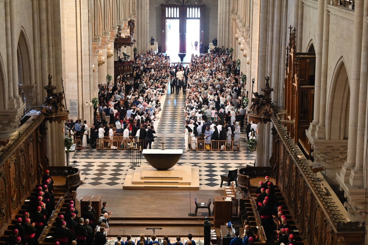 Prière des vêpres à Notre-Dame de Paris avec le Pape Léon XIV. © Marie-Christine Bertin / Diocèse de Paris.