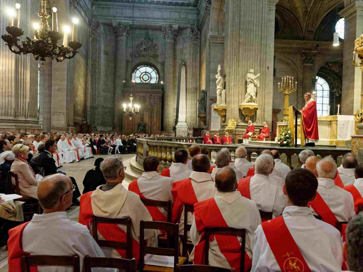 Ordinations de diacres permanents 2019. © Yannick Boschat / Diocèse de Paris.