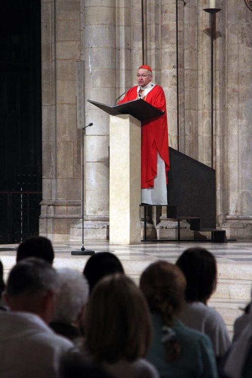 Confirmations d'adultes à Notre-Dame de Paris. Photo Yannick Boschat 