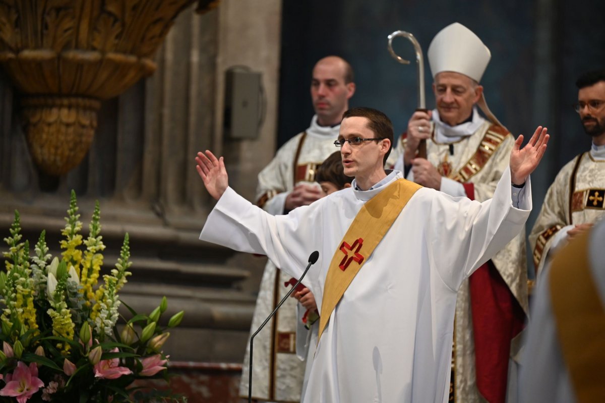 Ordinations diaconales de jésuites. © Marie-Christine Bertin / Diocèse de Paris.