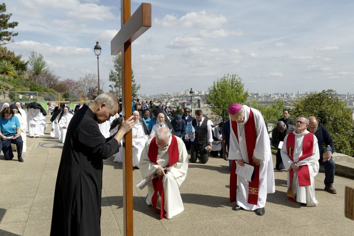 Chemin de croix de Montmartre 2022. © Trung Hieu Do / Diocèse de Paris.