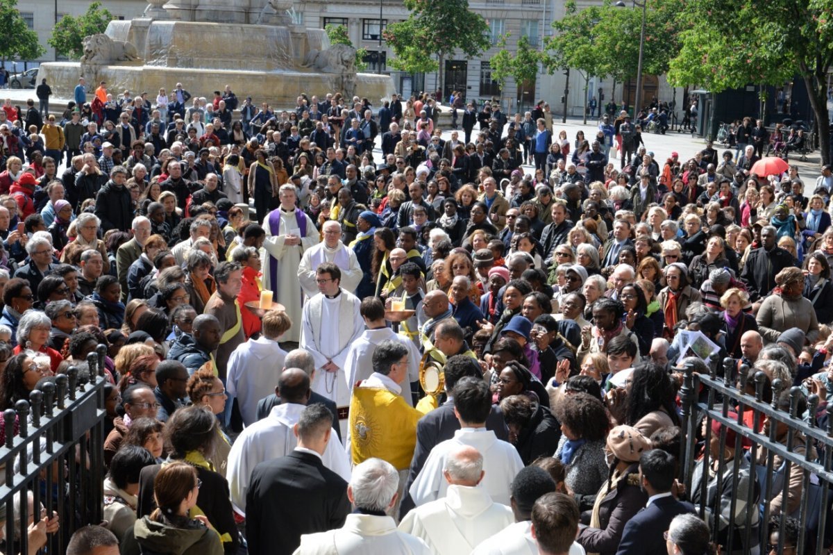 Prière de guérison et de délivrance. © Marie-Christine Bertin / Diocèse de Paris.