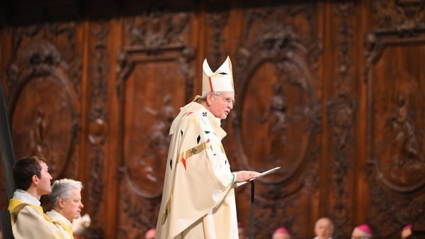 Homélie de Mgr Laurent Ulrich – Messe de consécration de l'autel de Notre-Dame de Paris