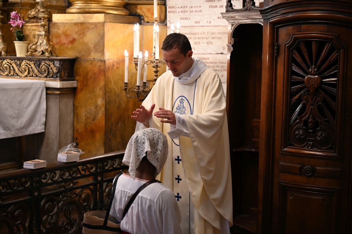 Messe des nouveaux prêtres à Notre-Dame des Victoires. © Marie-Christine Bertin / Diocèse de Paris.
