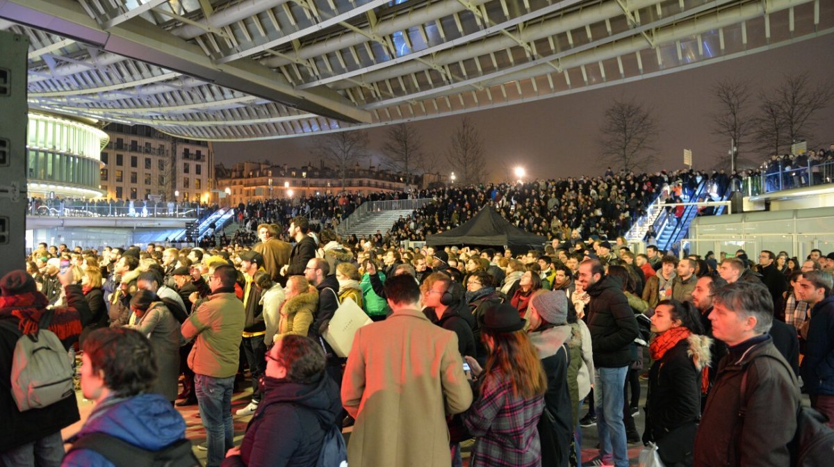 Concert sous la canopée des Halles. © Marie-Christine Bertin / Diocèse de Paris.