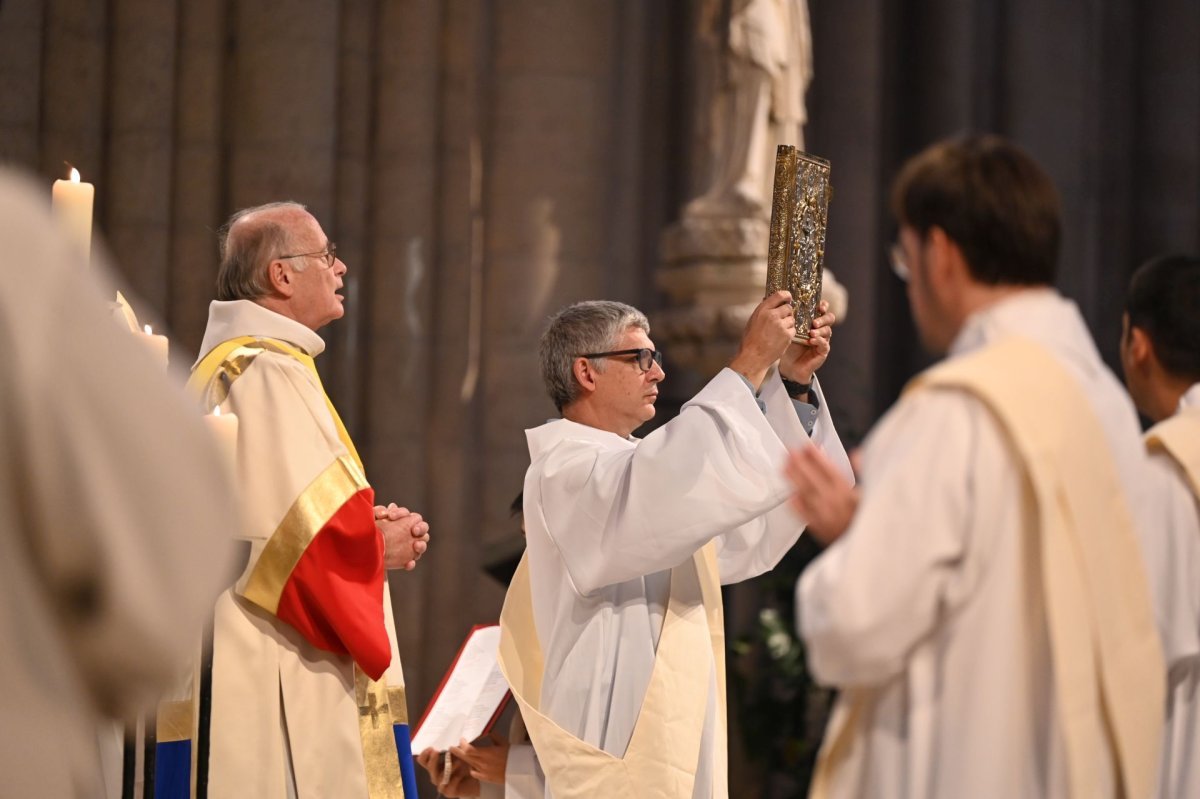 Ordinations des diacres permanents 2026. © Marie-Christine Bertin / Diocèse de Paris.