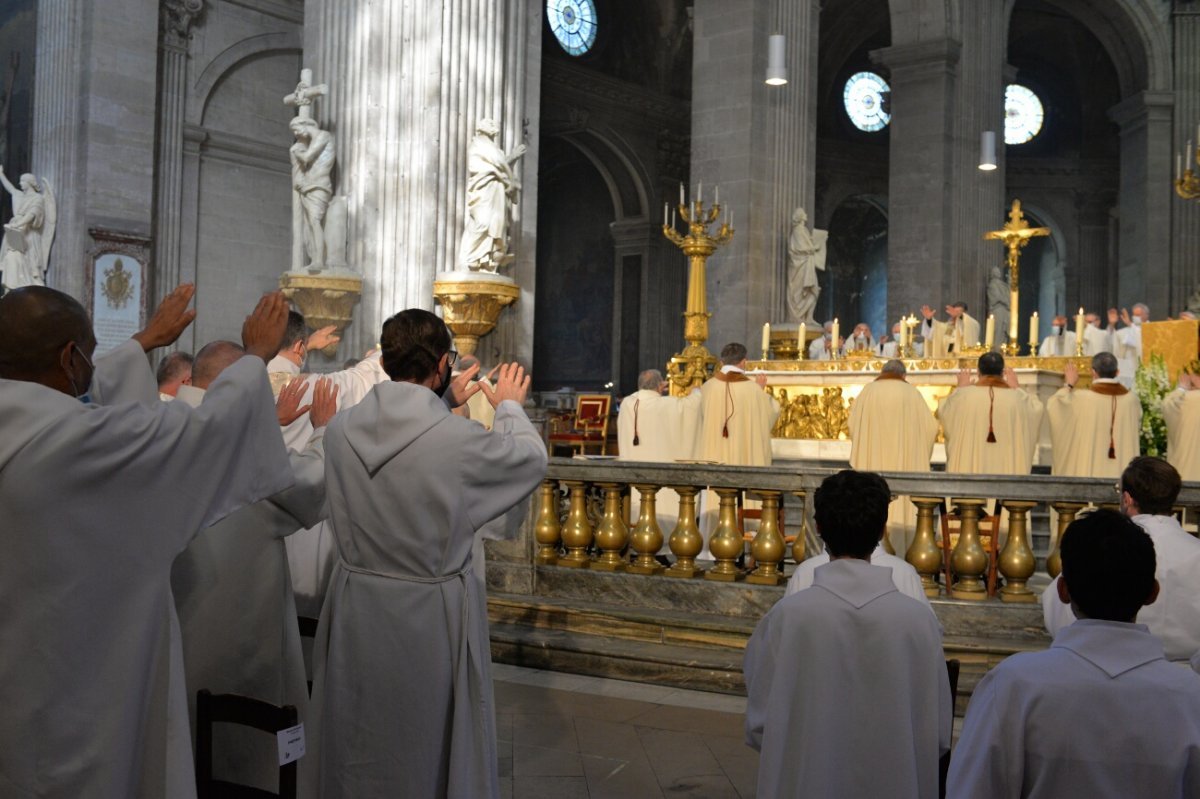 Messe chrismale 2021. © Marie-Christine Bertin / Diocèse de Paris.