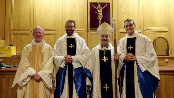 Ordinations de prêtres jésuites