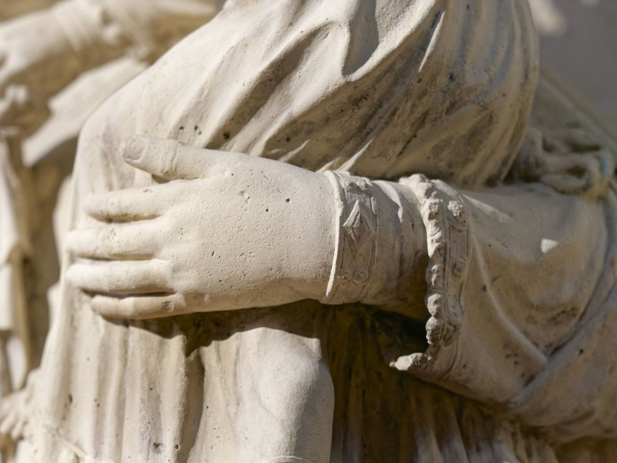 Statue Notre Dame de Paris. Installée à Saint-Germain l'Auxerrois. © Yannick Boschat / Diocèse de Paris.