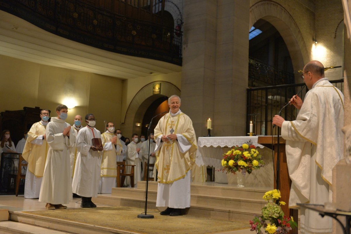 Rassemblement des servants et servantes de la liturgie. © Marie-Christine Bertin / Diocèse de Paris.