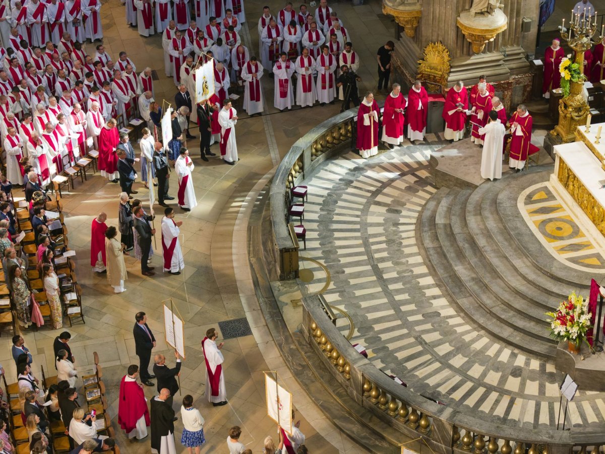 Ordination sacerdotale 2024. © Yannick Boschat / Diocèse de Paris.