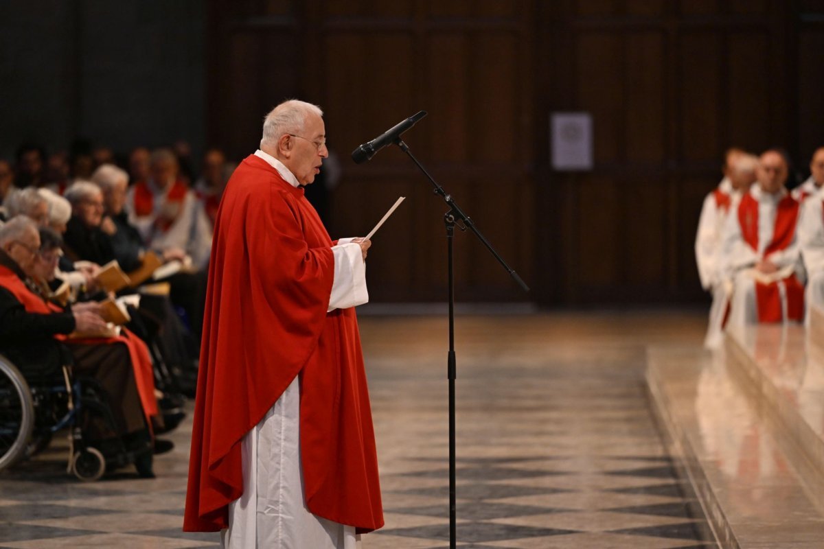 Messe de béatification de Raymond Cayré, Gérard-Martin Cendrier, Roger (…). © Jean-Baptiste Delerue / Diocèse de Paris.