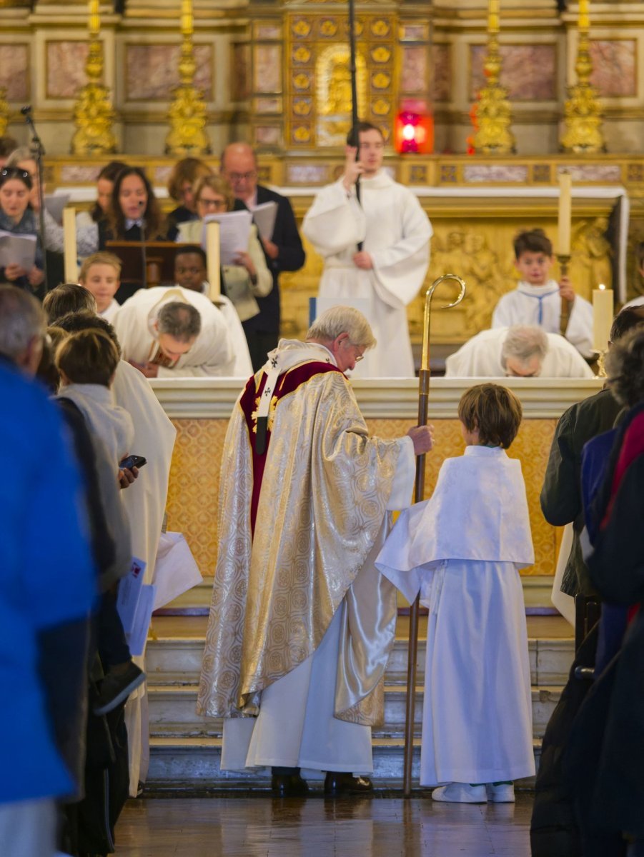 Messe pour le bicentenaire de la pose de la première pierre de l'église (…). © Yannick Boschat / Diocèse de Paris.