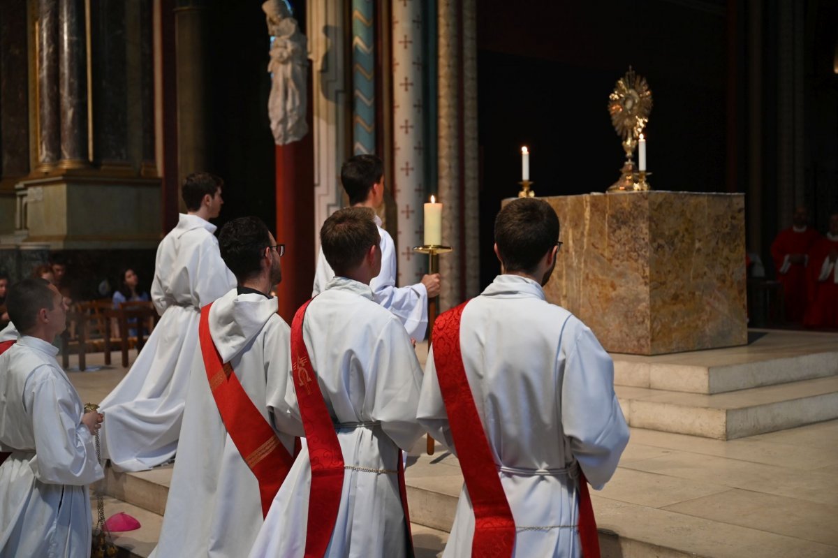 Messe et veillée de prière pour les vocations 2024. © Marie-Christine Bertin / Diocèse de Paris.