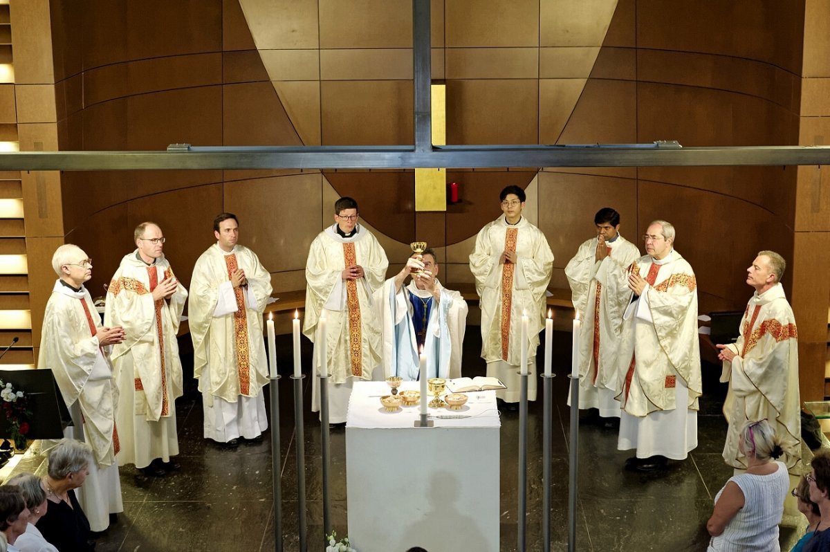 Messe célébrée par Mgr Michel Aupetit, archevêque de Paris. © Trung Hieu Do / Diocèse de Paris.