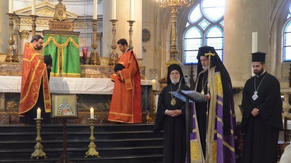 Vêpres orthodoxes de la fête de saint Denis 2020 à Saint-Étienne du Mont