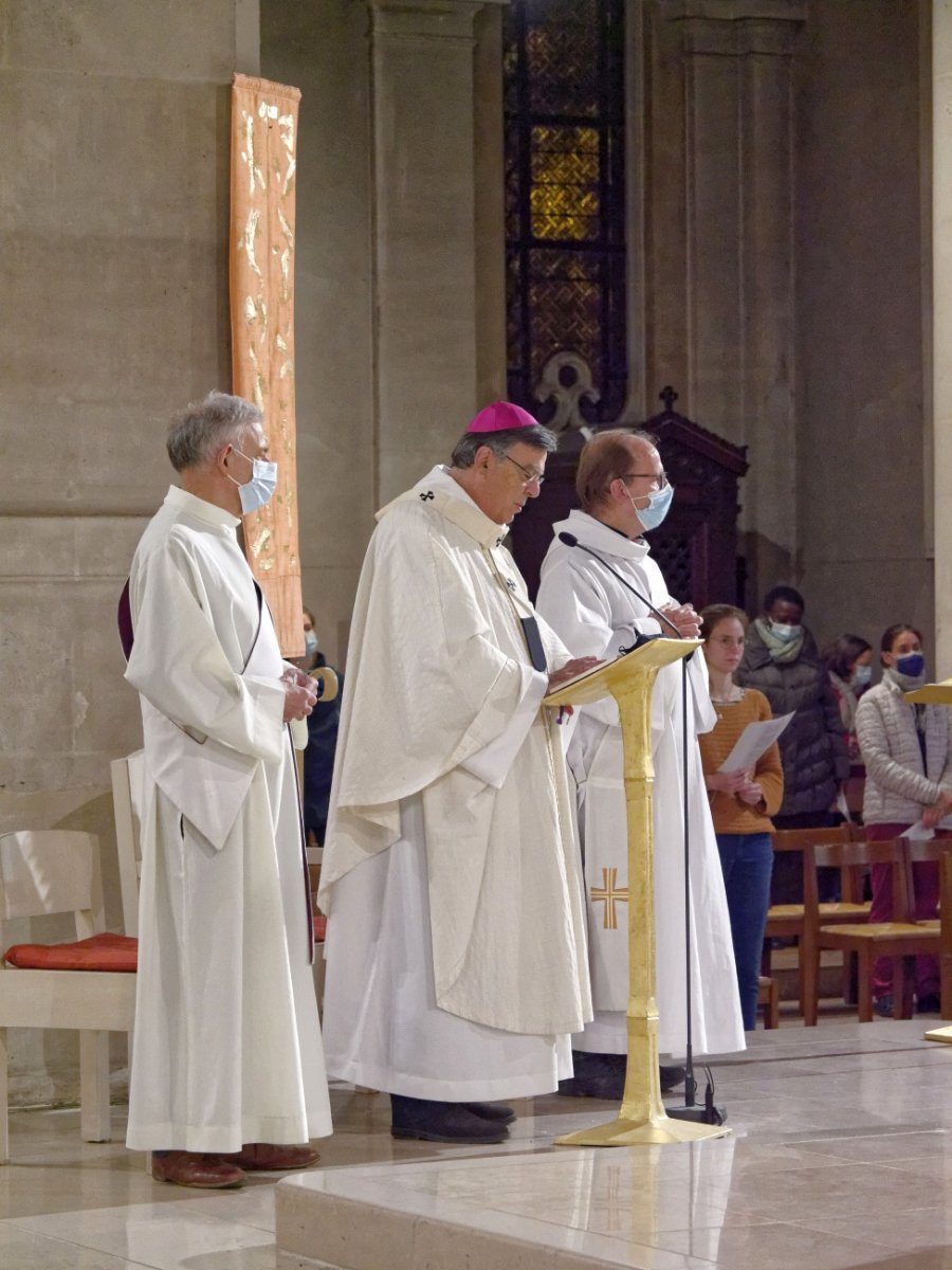 Envoi des baptisés en mission diocésaine. © Yannick Boschat / Diocèse de Paris.