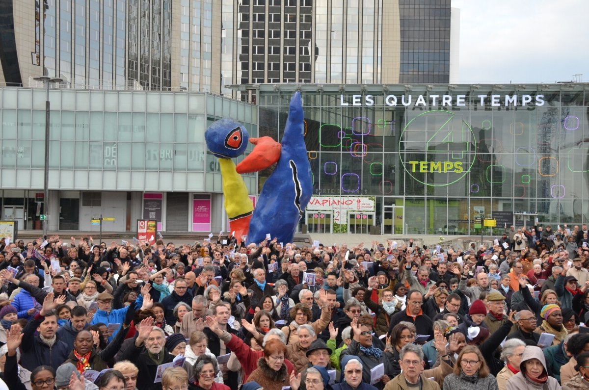 Rassemblement “Pâques 2017” à La Défense. © Michel Pourny.