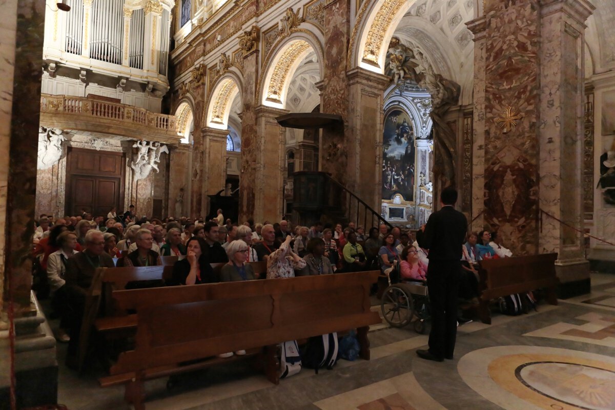 Présentation des tableaux de Saint-Louis des Français. © Yannick Boschat / Diocèse de Paris.