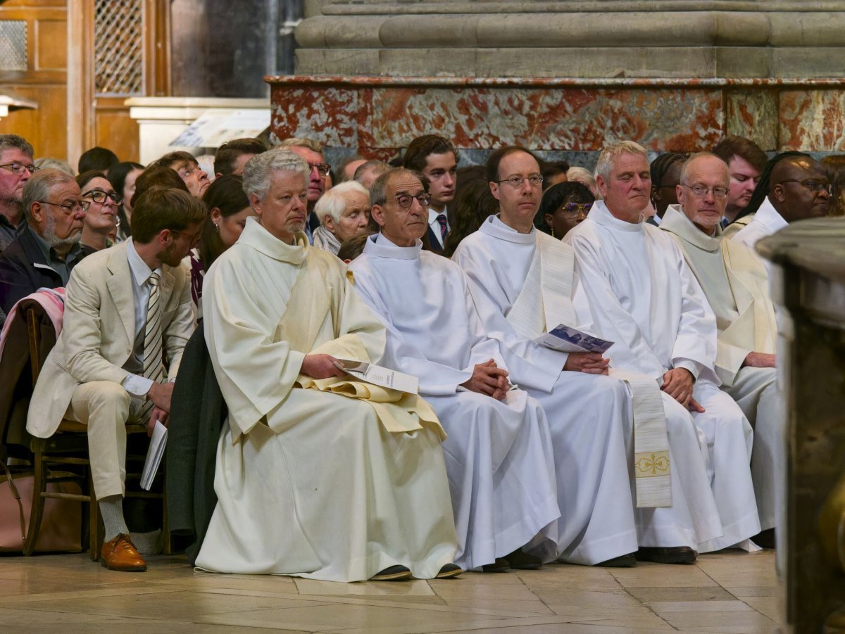 Ordinations des diacres permanents 2024. © Yannick Boschat / Diocèse de Paris.