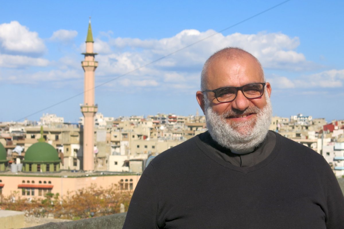 Le P Georges Gereige, directeur de l'école de N.D du Quartier à Tripoli.. © Laurence Faure / Paris Notre-Dame (Décembre 2021).