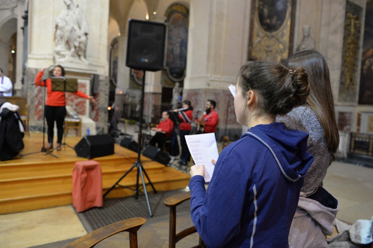 Appel décisif des jeunes catéchumènes en 2020. © Marie Christine Bertin / Diocèse de Paris.