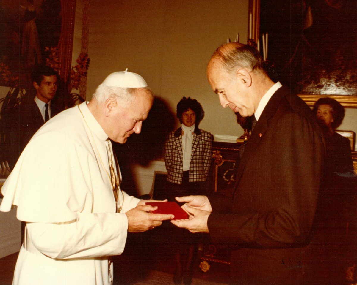 Voyage apostolique de Jean-Paul II à Paris en 1980. © Felici Roma / Archives Historiques du diocèse de Paris.