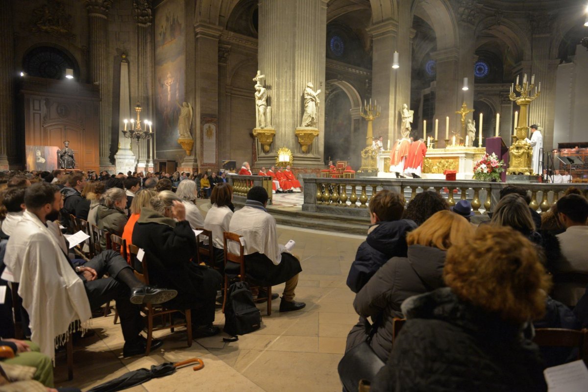 Confirmation des adultes 2022. © Marie-Christine Bertin / Diocèse de Paris.