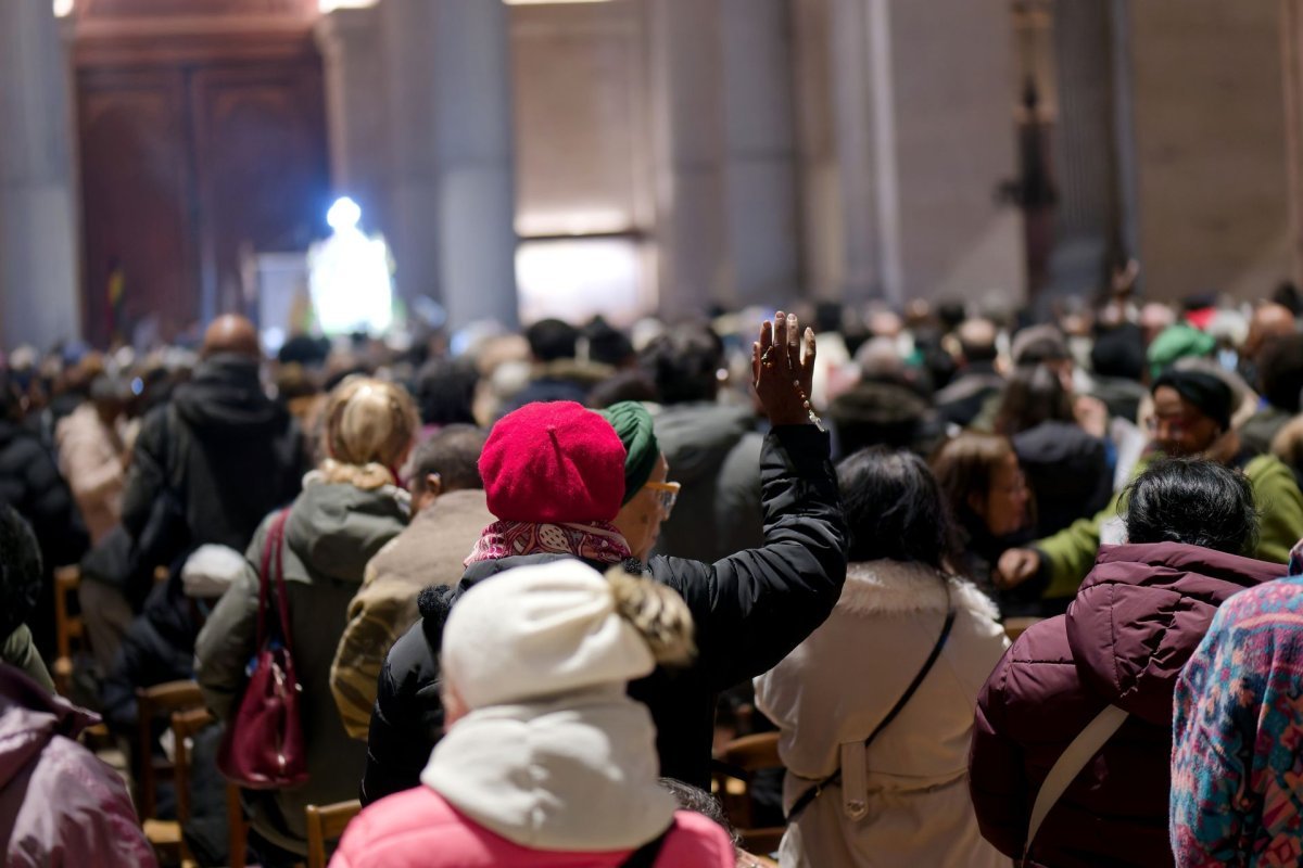 Veillée de prière annuelle à Notre Dame de la Santé. © Trung Hieu Do / Diocèse de Paris.