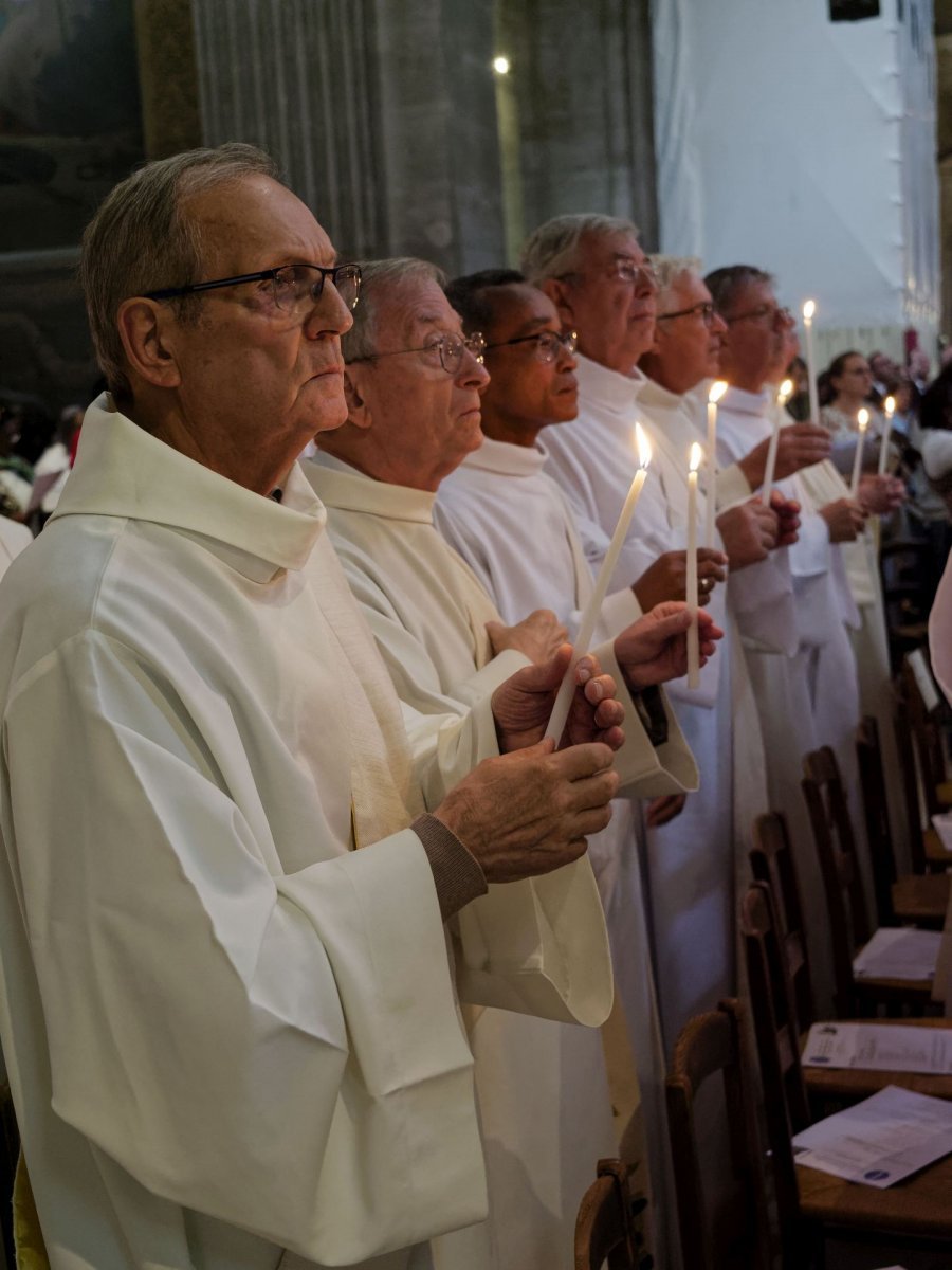 Ordinations des diacres permanents 2023. © Yannick Boschat / Diocèse de Paris.