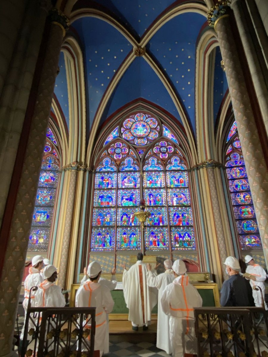 Messe de la dédicace de la cathédrale Notre-Dame de Paris 2021. © Aurélien Pasquet / Cathédrale Notre-Dame de Paris.