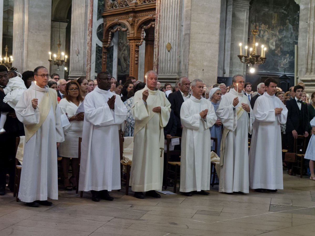 Ordinations des diacres permanents 2023. © Yannick Boschat / Diocèse de Paris.