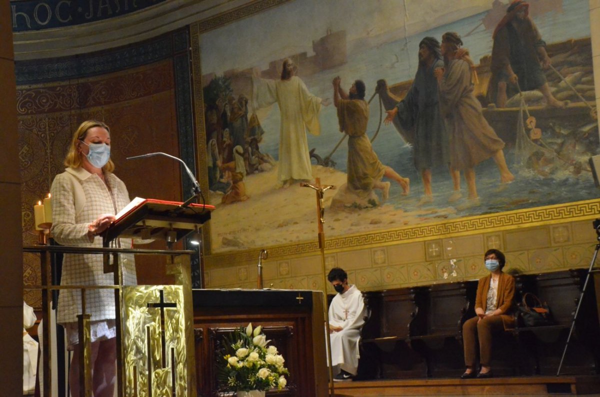 Messe à la mémoire de Mgr Surat. © Michel Pourny / Diocèse de Paris.