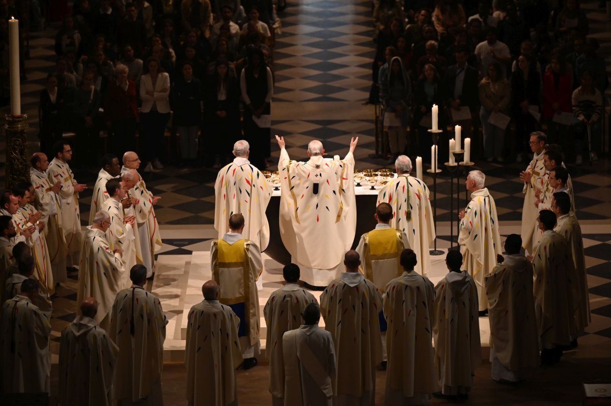 Messe des Jeunes à Notre-Dame de Paris. © Marie-Christine Bertin / Diocèse de Paris.